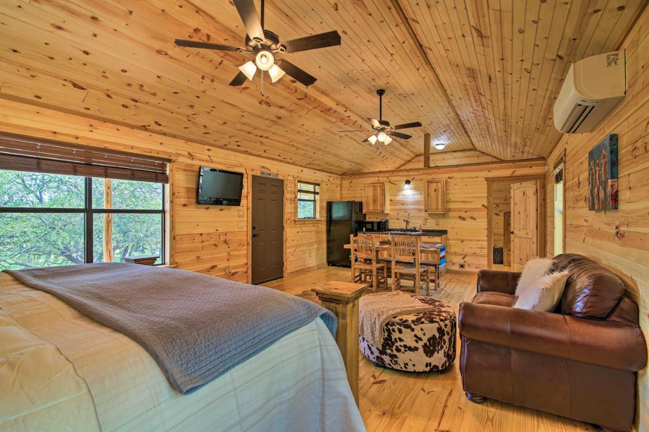 Rustic-Chic Country Cabin - 10 Mi To Main Street! Fredericksburg Exterior foto
